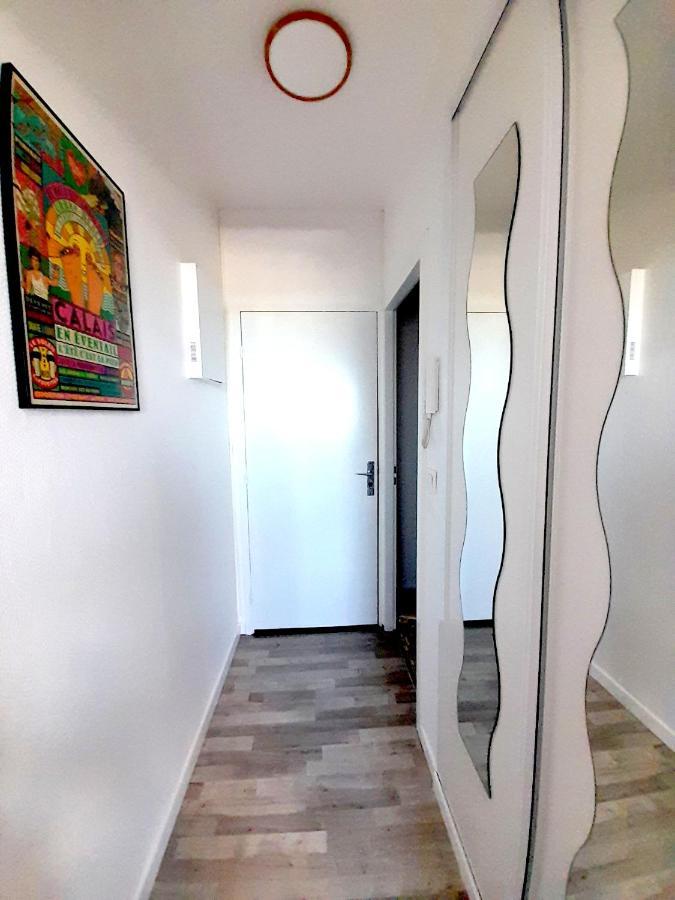 Studio Plage, Vue Mer Et Dragon, Garage Pour Moto Calais Exterior photo